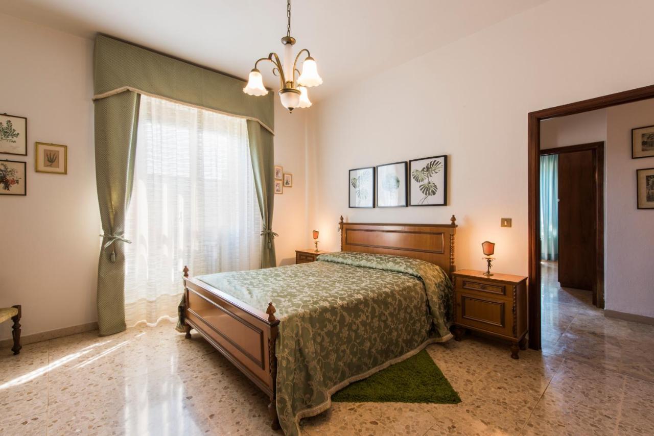 Il Rifugio Di Amelia Apartment Arezzo Bagian luar foto