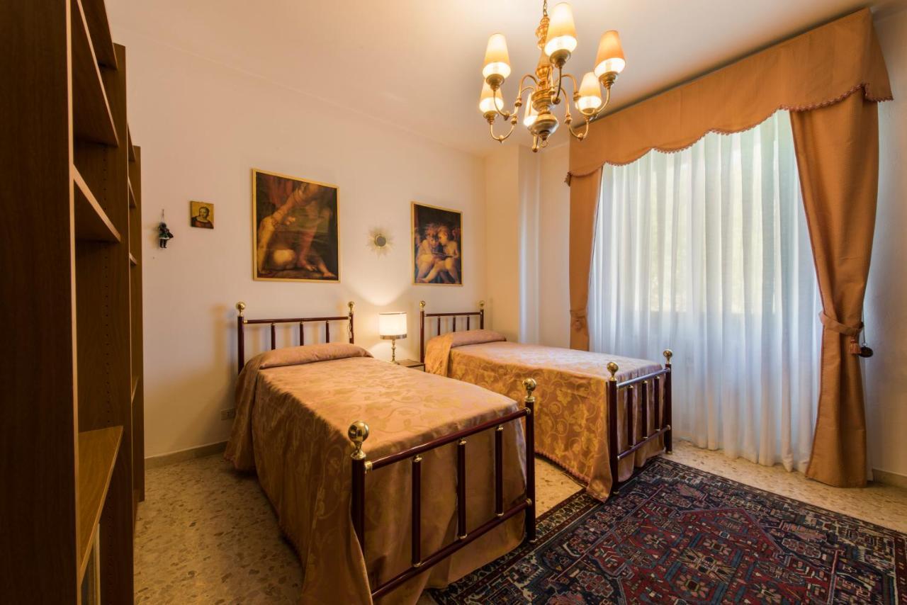 Il Rifugio Di Amelia Apartment Arezzo Bagian luar foto