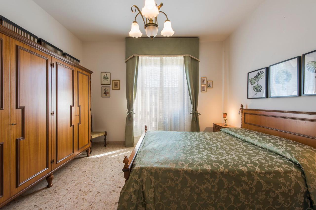 Il Rifugio Di Amelia Apartment Arezzo Bagian luar foto